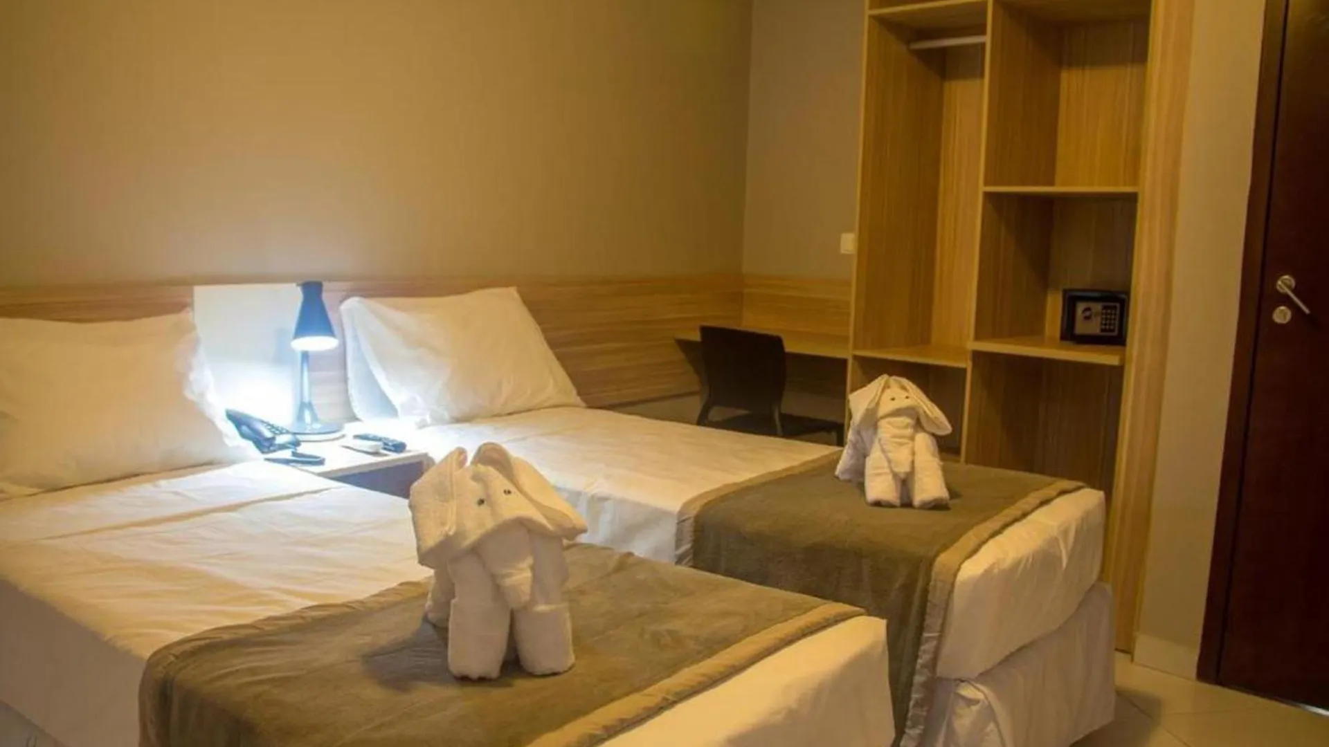Hotel Enseada Aeroporto Recife